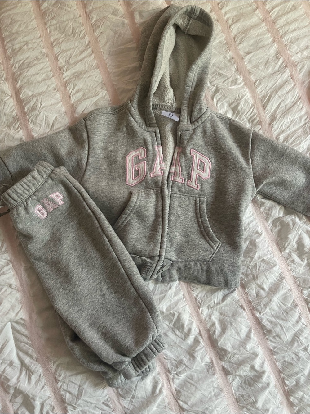 GAP Grey Hoodie and Sweatpants Set with Light Pink Logo